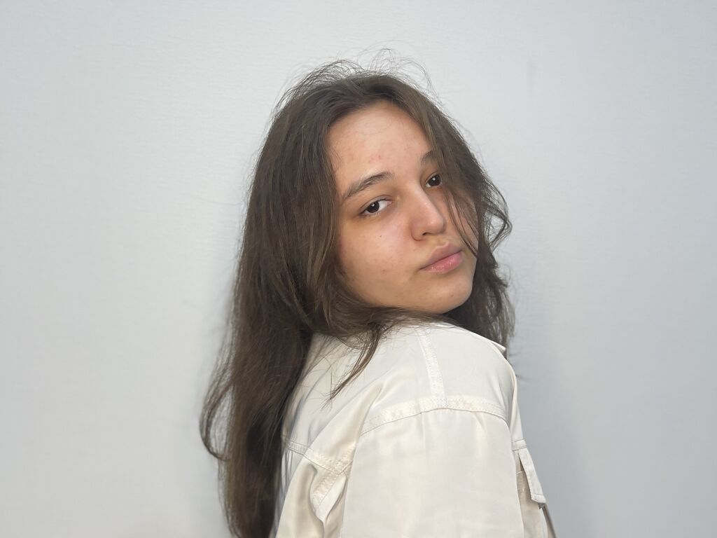 Brittcottingham's profile - Image n°0