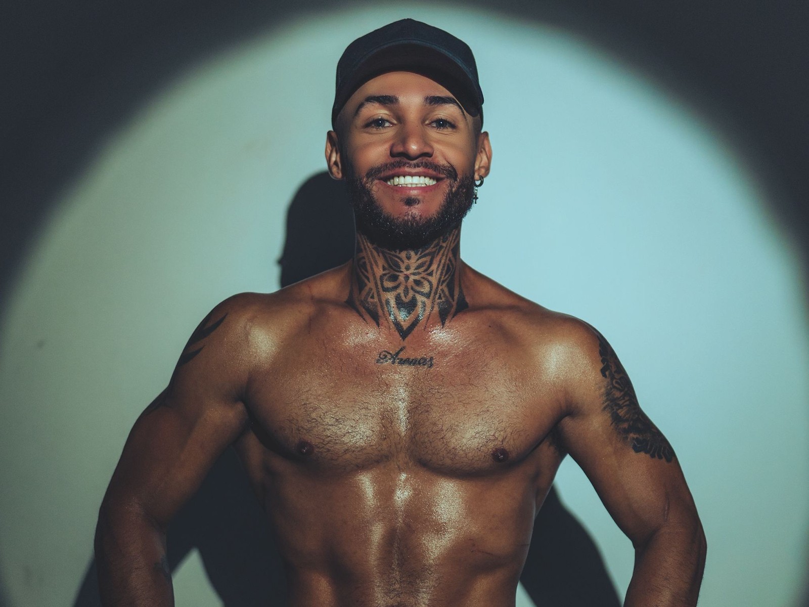Perfil con Brucenixon - Imagen  n°1