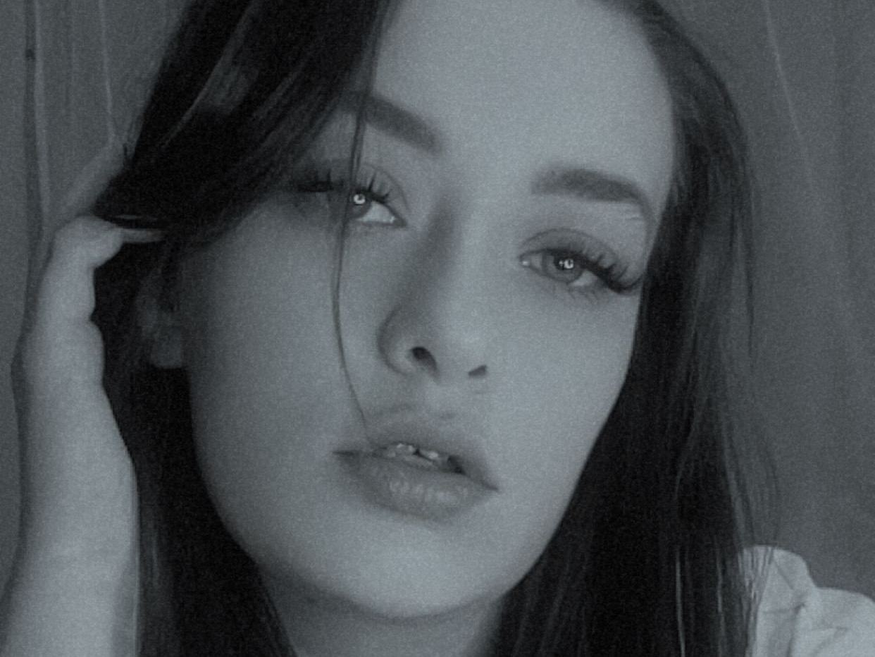 Brunettebrooklyn's profile - Image n°0
