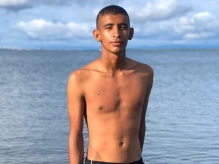 Webcam sex with Bruno_Hallss