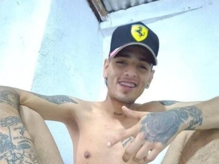 Webcam sex con Bryannth