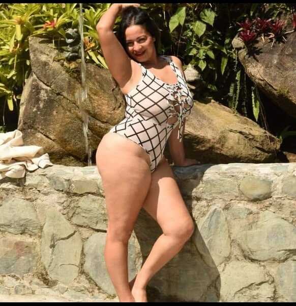 Perfil con Busty_Isabell - Imagen  n°1