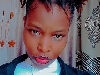 Webcam sex con Busty_Teatea