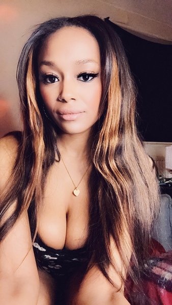 Bustybabeshaniicex's Profil - Bild n°2