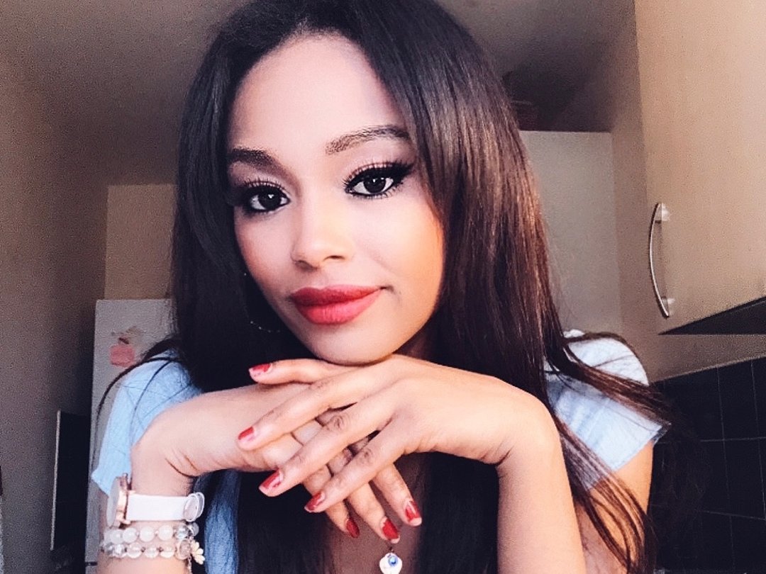 Bustybabeshaniicex's Profil - Bild n°1