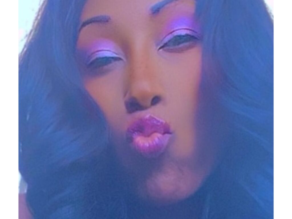 Bustybaddie's profile - Image n°1