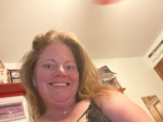 Webcam sex with Bustybeautifulginger