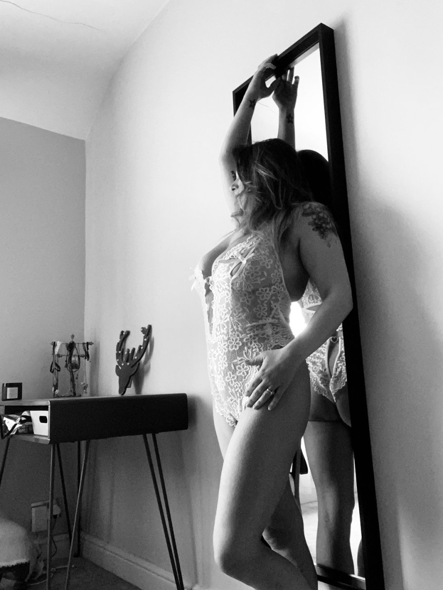 Bustybellaxox's Profil - Bild n°2