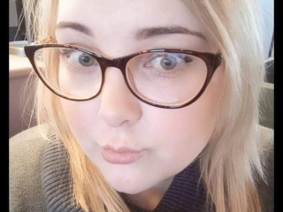 Bustybethxxx's Sexcam
