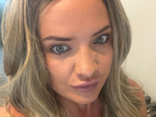 Sexcam Porn von Bustyblondebethx
