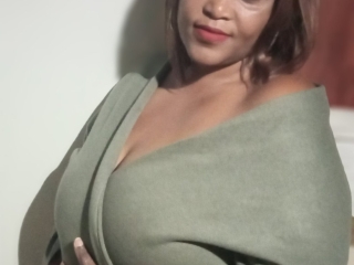 Webcam sex with Bustybusyboobs