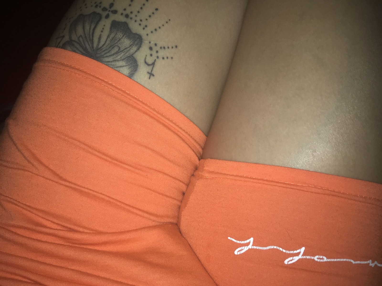 Bustyqueen93's profile - Image n°0