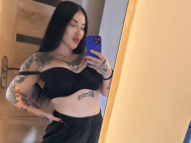 BustyRaven's profile - Image n°1
