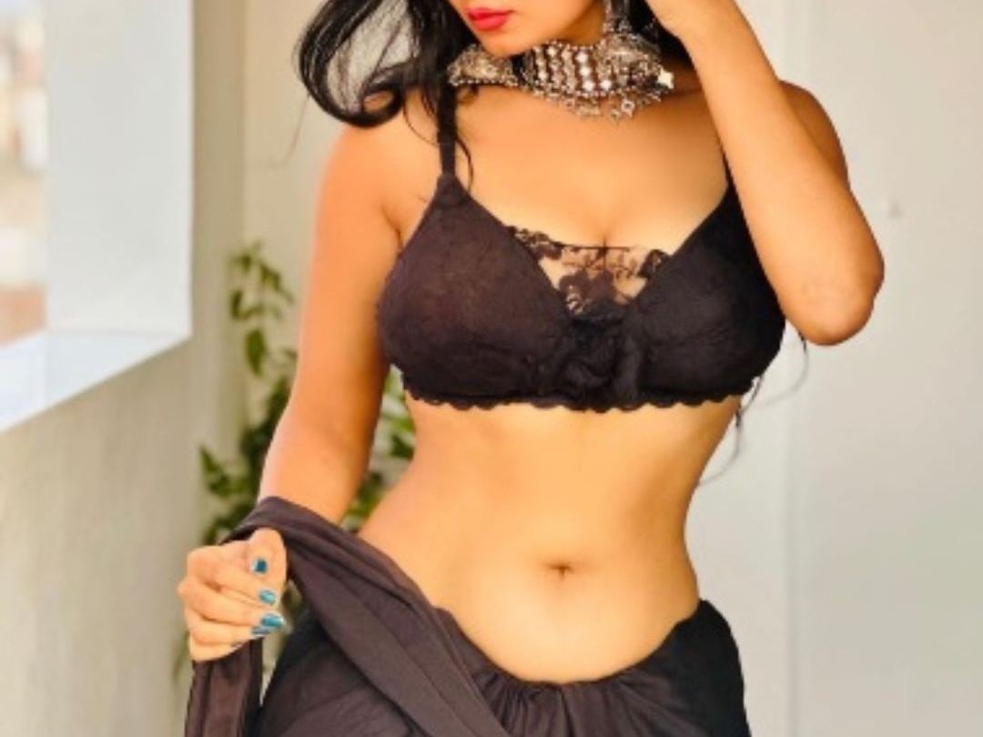 Bustyruhi's profile - Image n°0