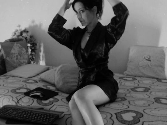 Call_Me_Sultry's profiel - Afbeelding n°25