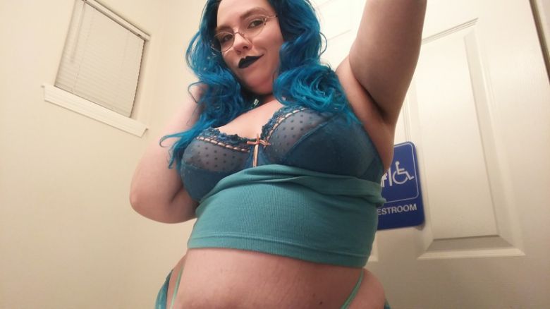 CamGirlKitten's profiel - Afbeelding n°98