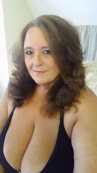 CeceDesire's profiel - Afbeelding n°8