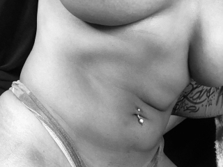 Webcam sex with ChanelKnight