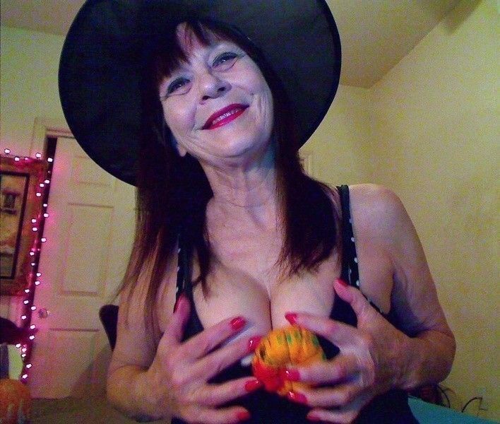 Cindy2SuckNow's profiel - Afbeelding n°35