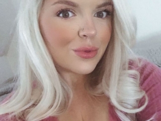 CuteHousewife_Hollie's Sexcam