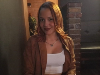 Webcam sex con Cailyn_Frox