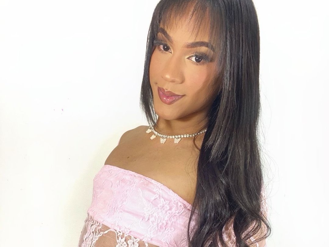 Callmenora's profiel - Afbeelding n°0