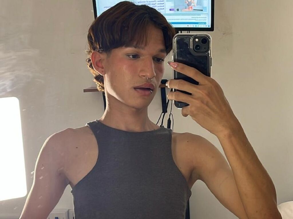 Cameronmiranda's profile - Image n°0