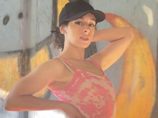 Sexo por webcam con Camiberk