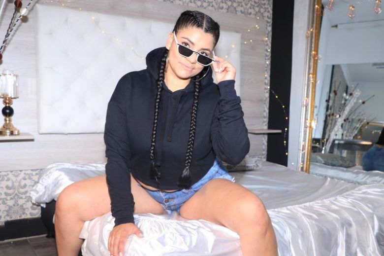 Camila_Alzatee's profile - Image n°10