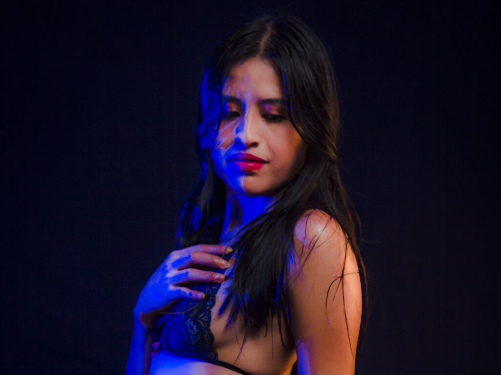 Camilacortez's profile - Image n°0