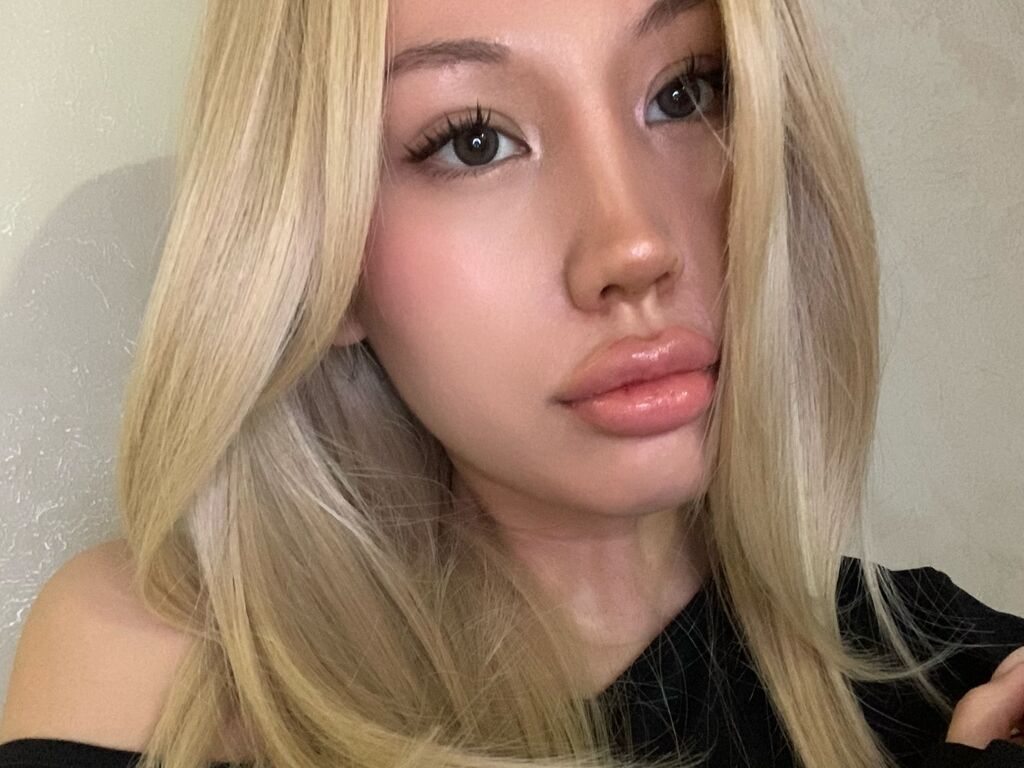 Camilapoach's profile - Image n°0