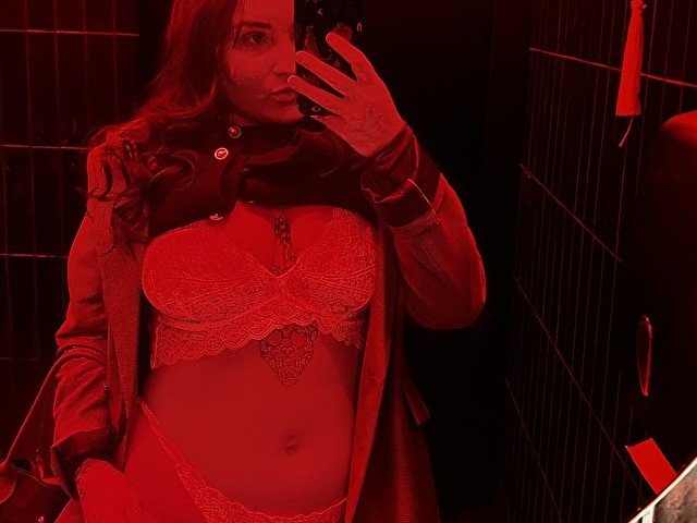 Camille's profile - Image n°1