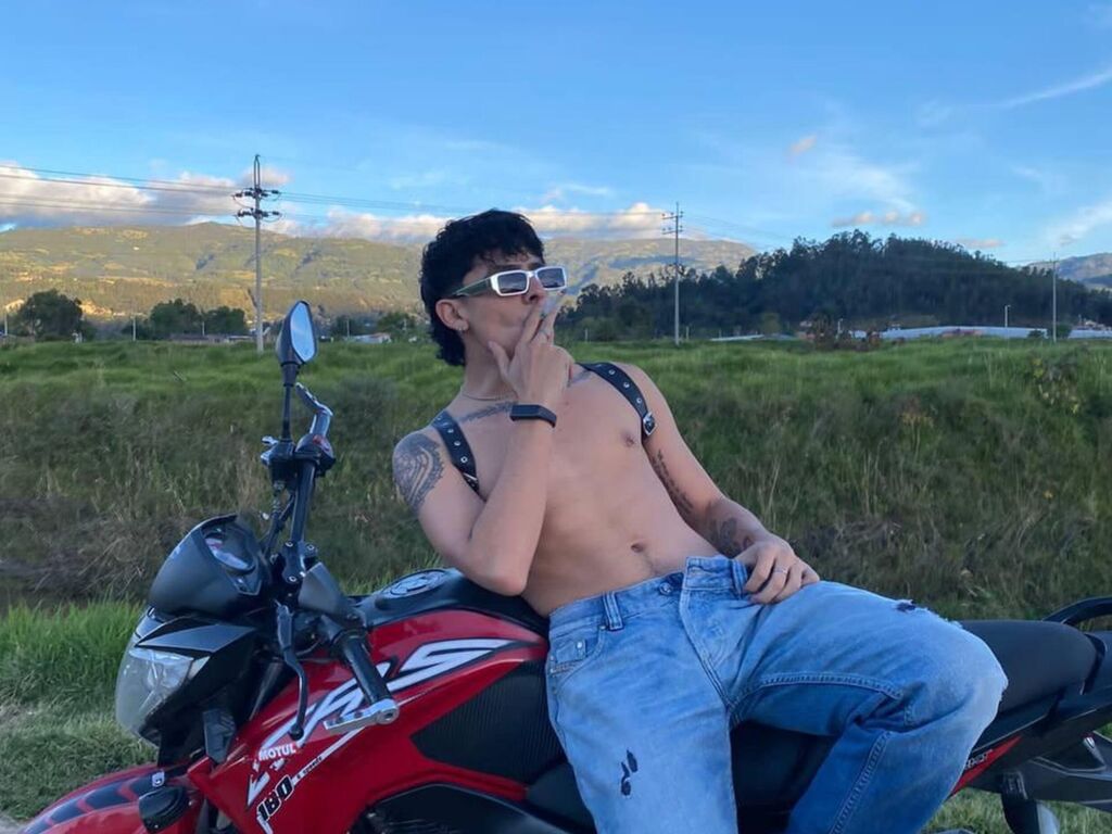 Perfil con Camilloguzmn - Imagen  n°1