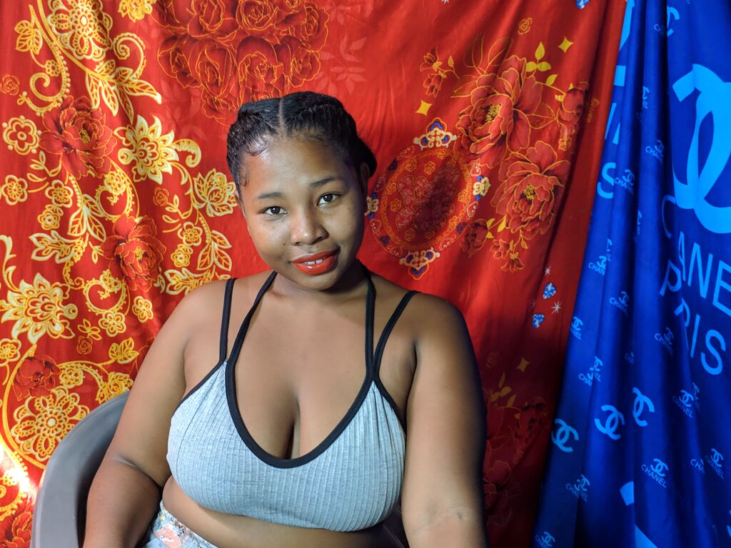 Caniasmina's profile - Image n°0