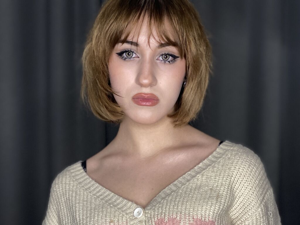 Caramays's profile - Image n°0