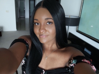 Sexcam Live Show von Carameldoll18