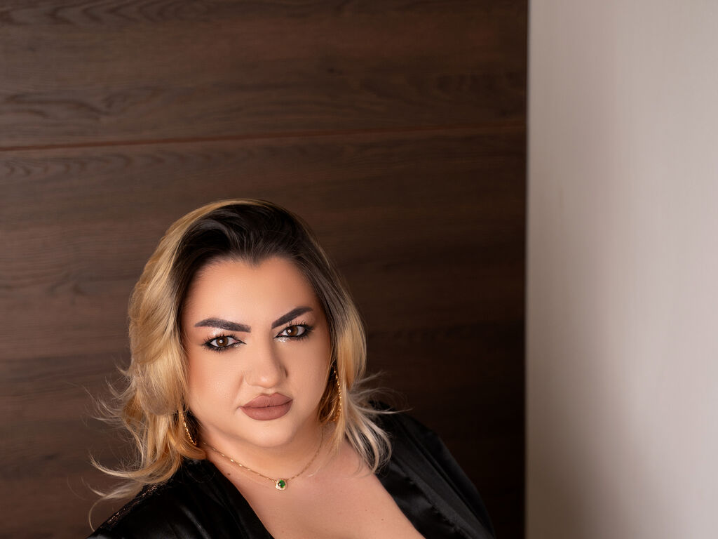 Carlagale's profile - Image n°1