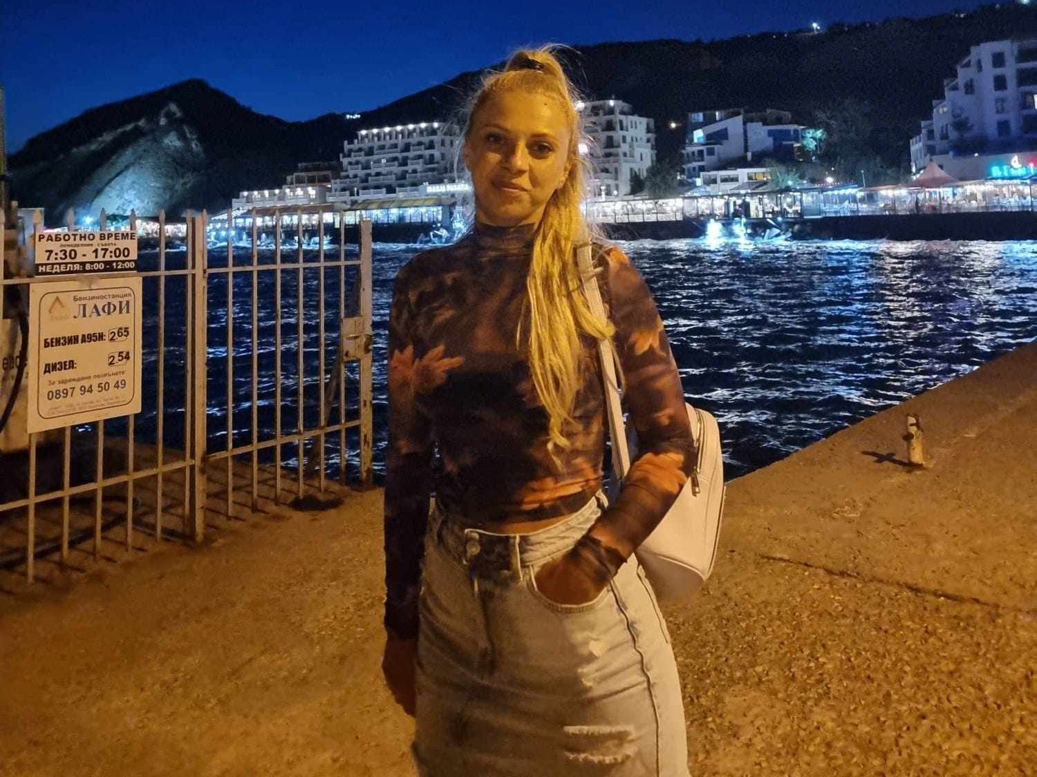 Carlalovex's profile - Image n°0