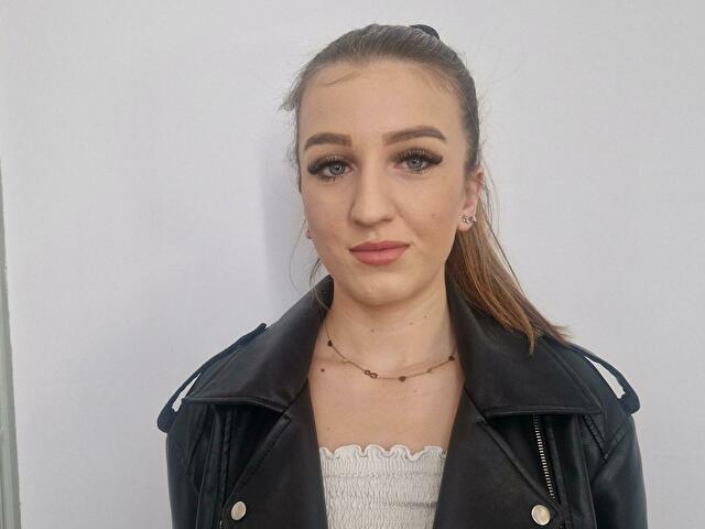 Carlasugar's profile - Image n°1