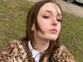 Profil de Carlyfi