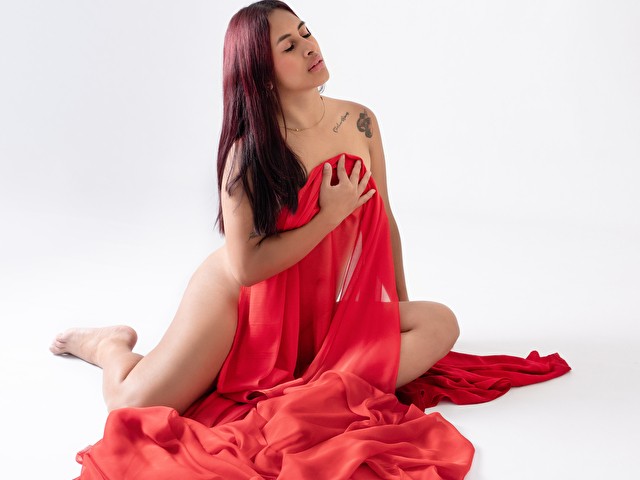 Caroaustine's profile - Image n°46