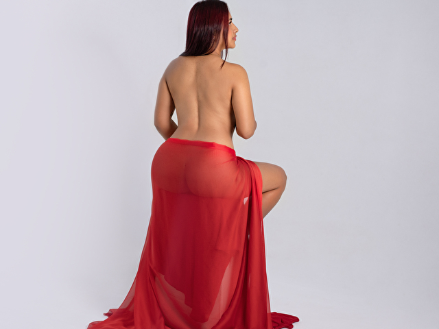 Caroaustine's profile - Image n°24