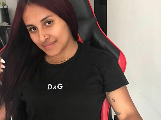 Caroaustine's profile - Image n°74