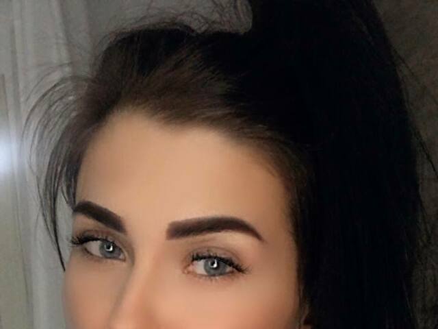 Carolberry's profile - Image n°1
