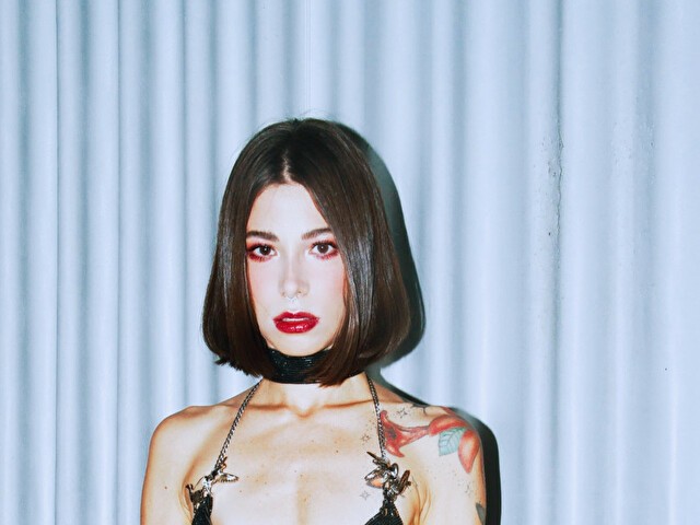 Carolienwoll's profile - Image n°0