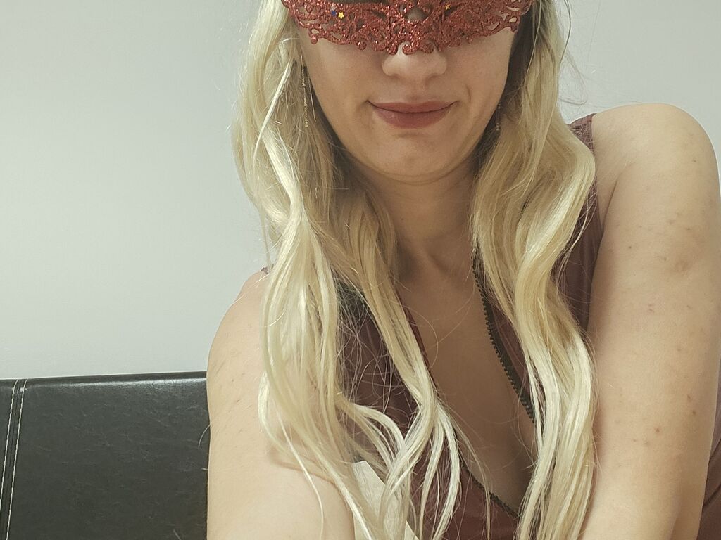Carolinaabigaile's profile - Image n°0