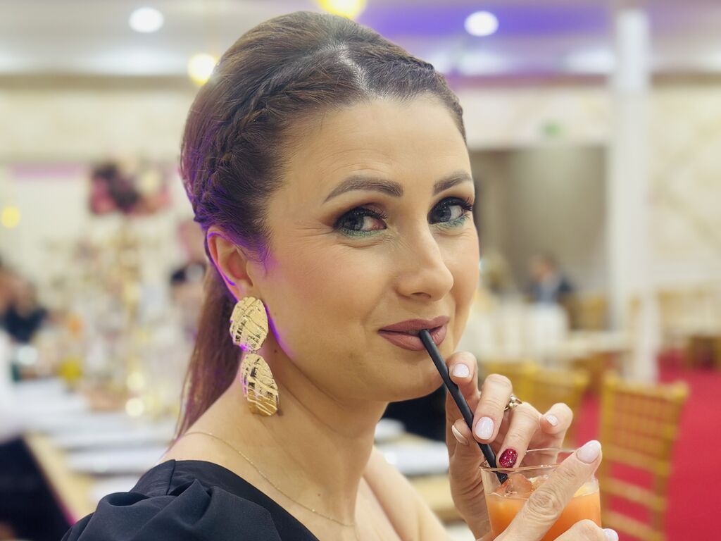 Carolinaquin's profile - Image n°2