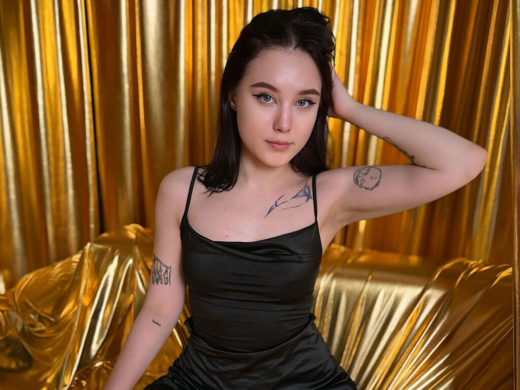 Carolinetenders's profile - Image n°3