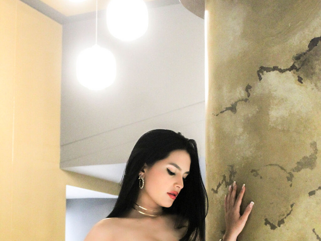 Carollombardo's profile - Image n°1