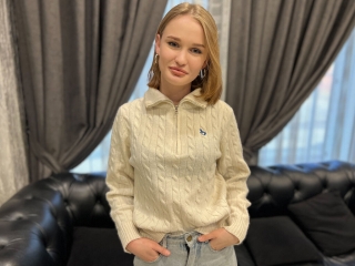 Webcam sex con Carolyngibson